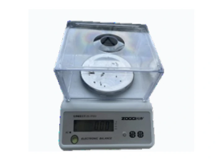 Precision weighing balance